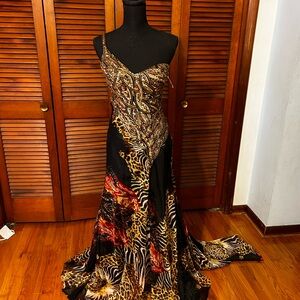 - Mac Duggar couture